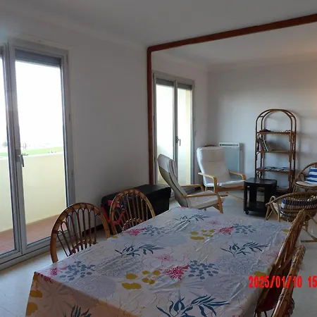 St Cyprien Lumineux Face Apartment Saint-Cyprien (Pyrenees-Orientales)
